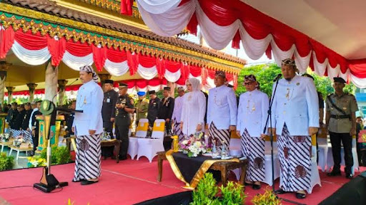 Upacara HUT 105 Kota Madiun
